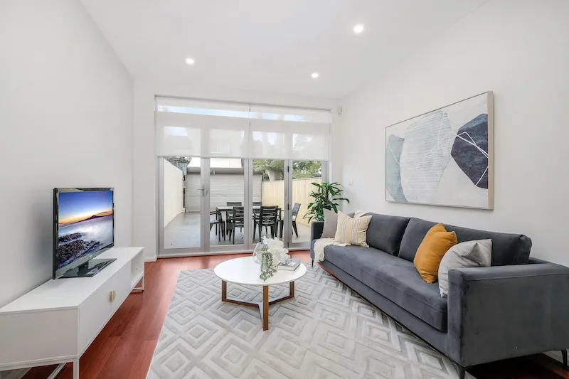 Modern Lounge Room Extension